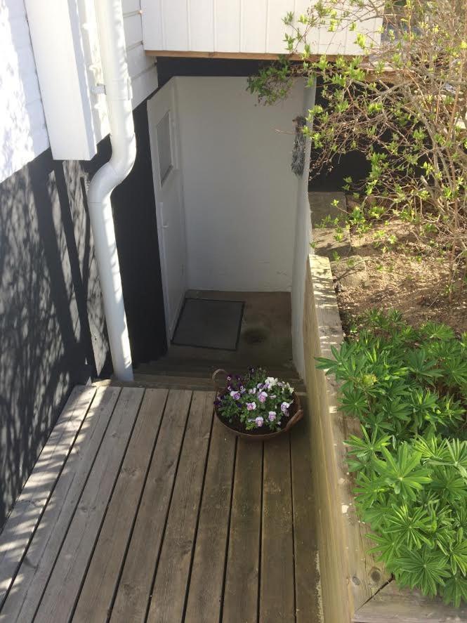 Room With Pentry, Separate Entrance, No Cardpayment 格兰纳 外观 照片